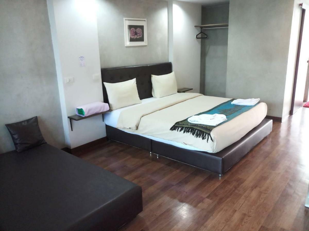 Thongtha Residence - Suvarnabhumi Airport Bangkok Esterno foto